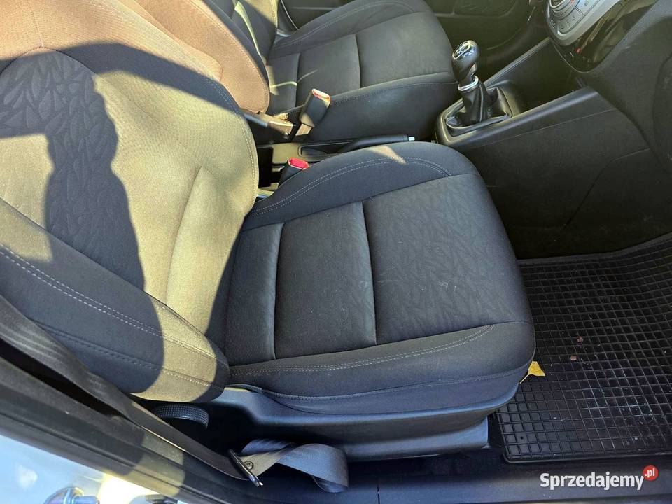 14 Benzyna Gaz Lakier i przebieg oryginał 1400cm3 Puławy