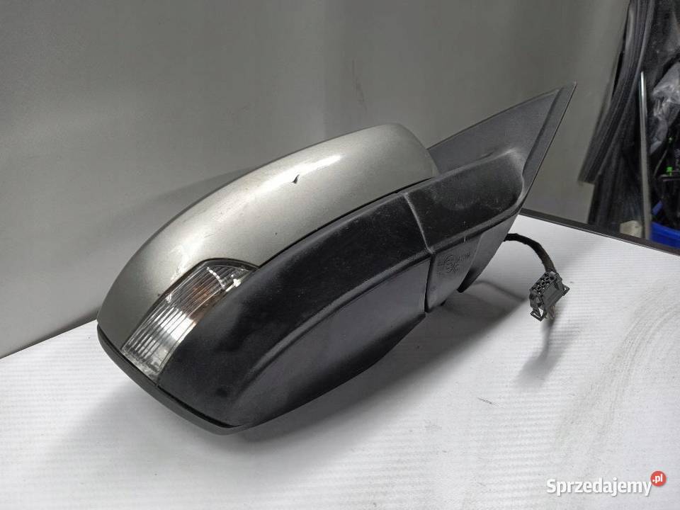 LUSTERKO PRAWE 6 PIN SKODA FABIA III 6V1857408