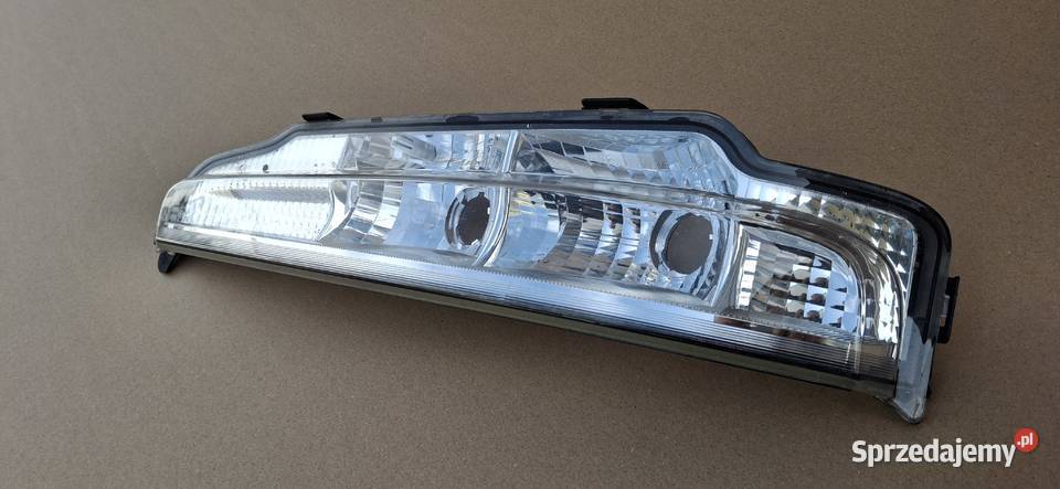 MERCEDES ATEGO EURO 6 KIERUNKOWSKAZ LEWY Bieleń