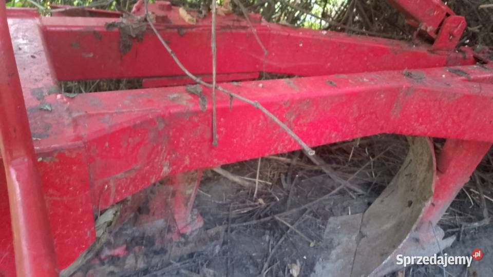 Pług trzyskibowy Pługi Lubartów