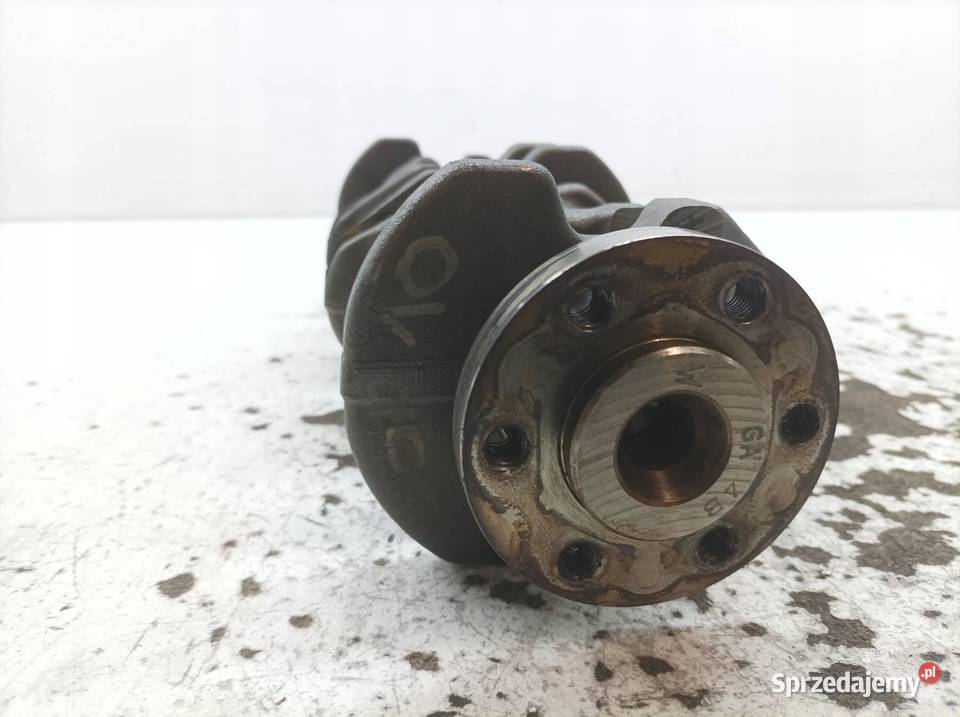 WAŁ KORBOWY 16 E HDI Peugeot 308 II 2014