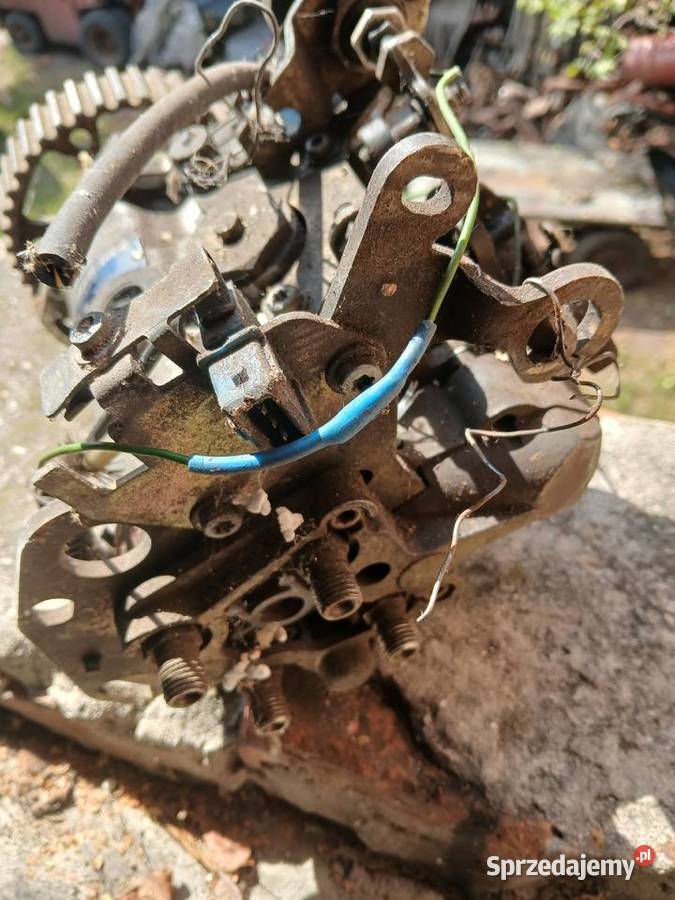 Pompa wtryskowa citroen peugeot 19 d Rok produkcji 1999 Wola Uhruska