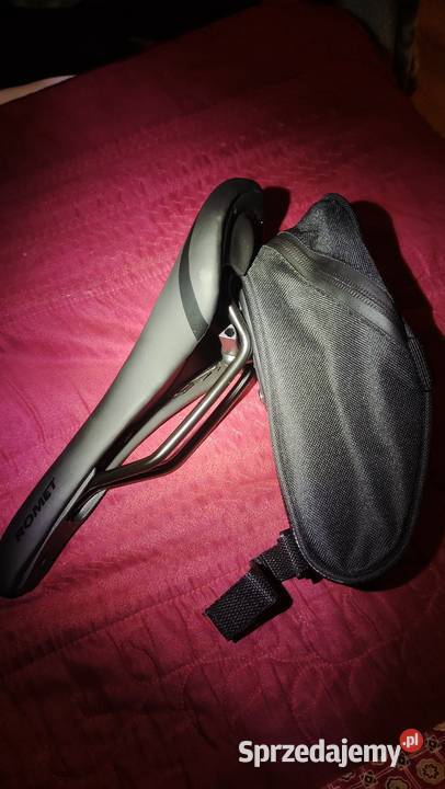 Zestaw akcesoriów ROMET z gripami BRAT model