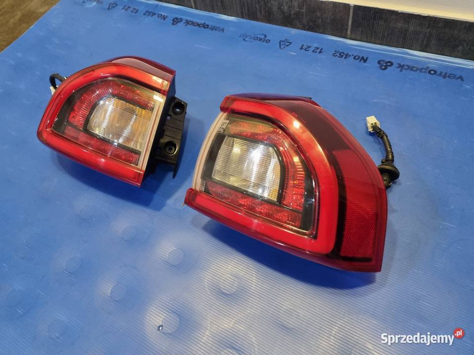 LAMPY TYŁ W BŁOTNIK LED PRAWA LEWA KIA NIRO Skierniewice