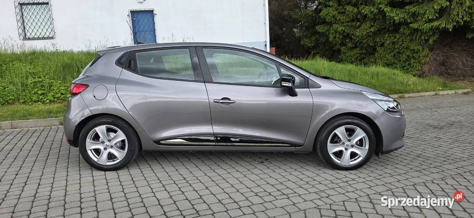 Renault Clio IVNAVILED