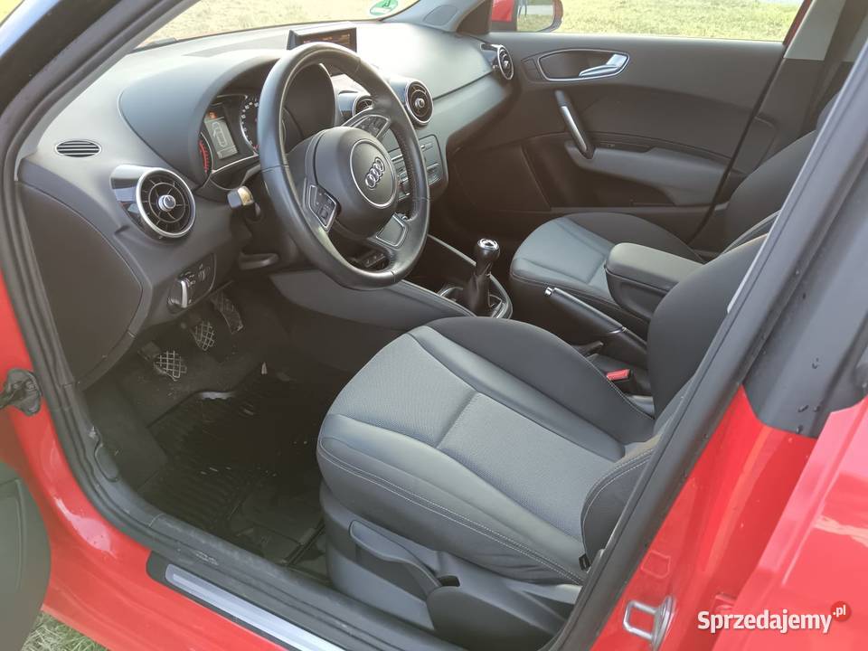 AUDI A1 14 nie 10 6biegowa skrzynia super wygląd Zarejestrowany w Polsce małopolskie Tarnów