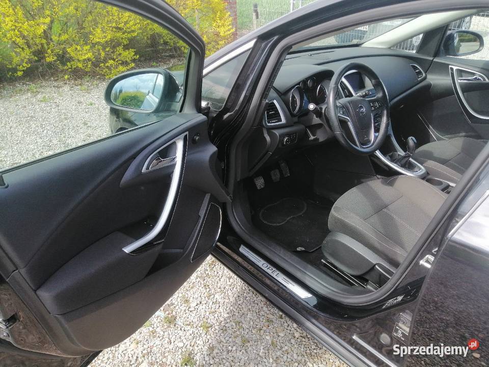 Opel Astra 2011r 169000 Sprowadzony na kołach Samochody osobowe Zamość