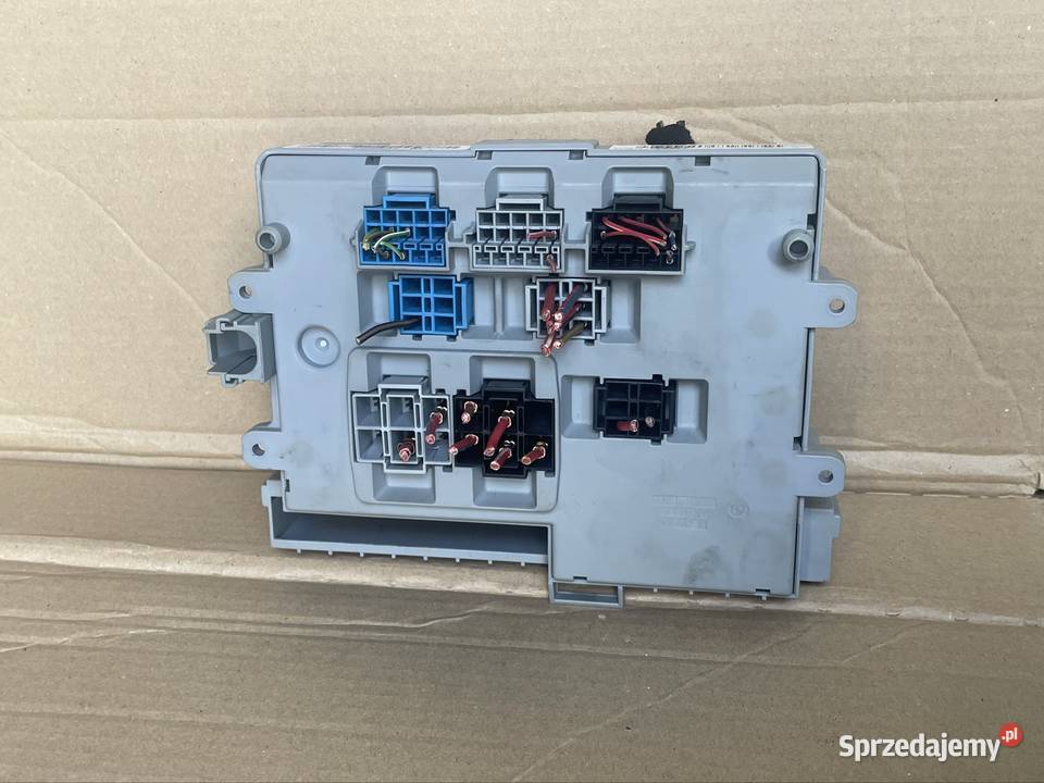 6906607 skrzynka bezpieczników bsi bmw 3 e90 e91 Szczecin