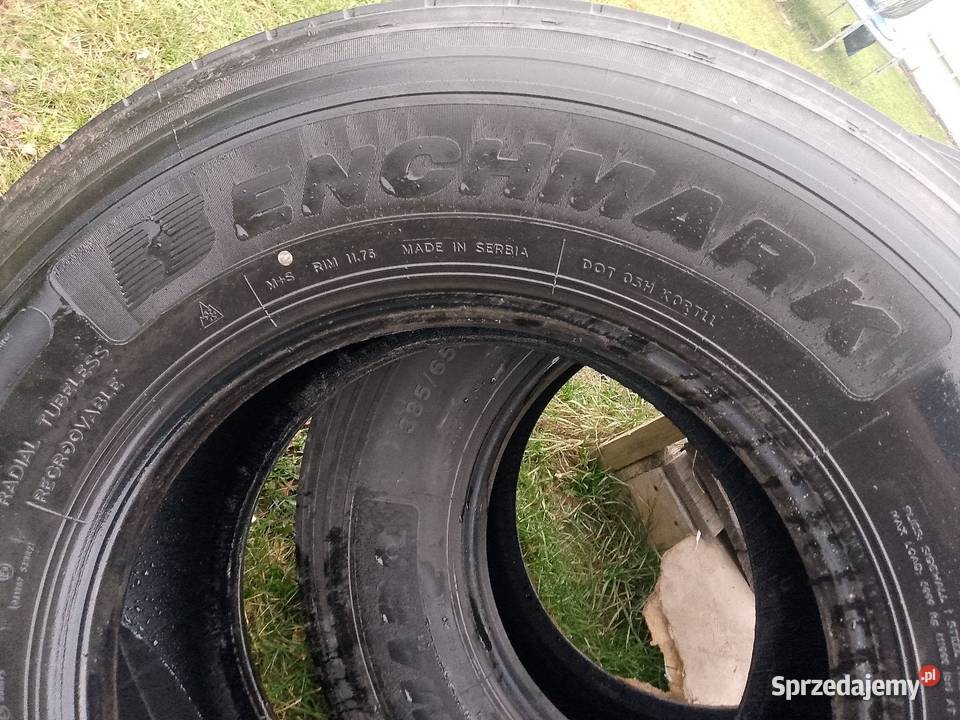 Opony 38565225 prowadzące Końskie sprzedam