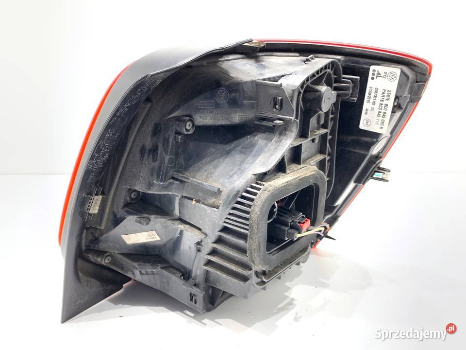 LAMPA LEWY TYŁ VW POLO V 6C0945095K Hatchback