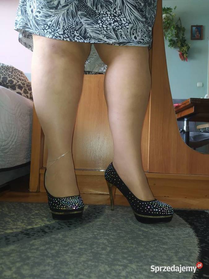 Piękne nowe czarne wysokie szpilki z dżetami Ostrów Wielkopolski sprzedam