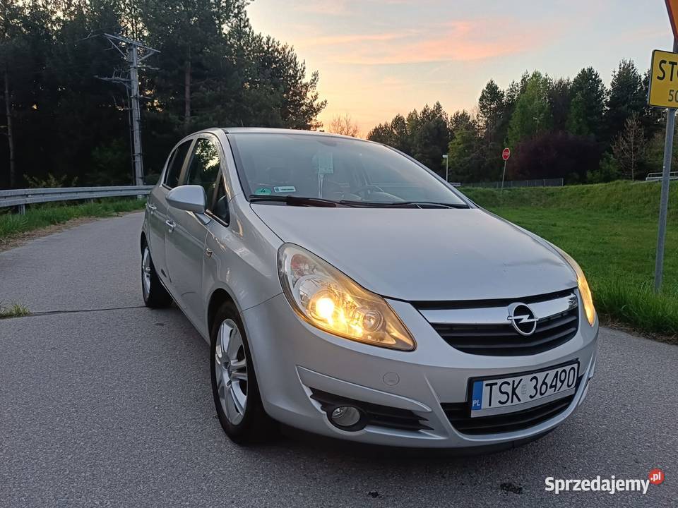 Opel Corsa 12 Benzyna 2009 Model Harter z Corsa Skarżysko-Kamienna