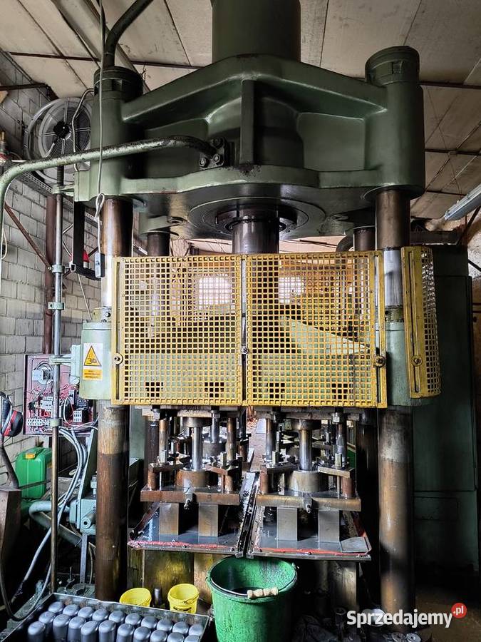 Prasa hydrauliczna czeska 250ton TOS Trecin łódzkie Łódź
