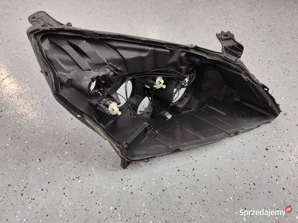Prawa obudowa reflektora Opel Vectra C LIFT H7 Lampy przednie Kielcza