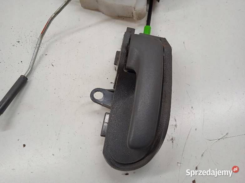 ZAMEK DRZWI PRAWY PRZÓD Toyota Aygo I 20052014