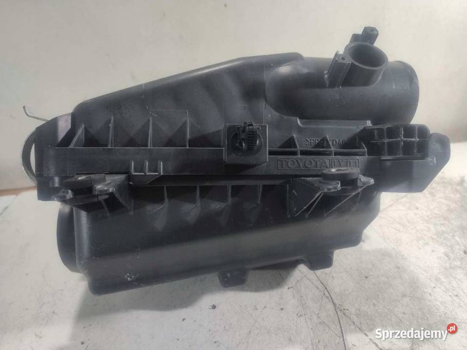 OBUDOWA FILTRA POWIETRZA TOYOTA YARIS II 13 VVTI osobowe sprzedam