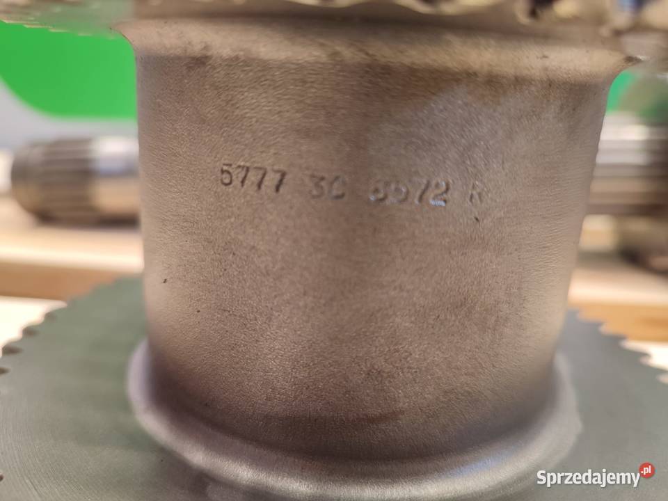 Wałek tryby skrzyni biegów Holland TM190 Pozostałe Wilkowo