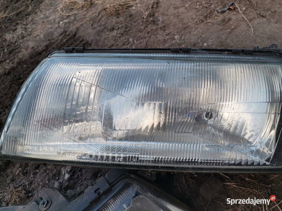 Lampy przód audi 80 Gubin