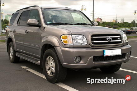 TOYOTA SEQUOIA