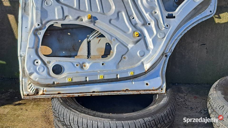 Drzwi prawy tył lexus ls400 ucf20 śląskie