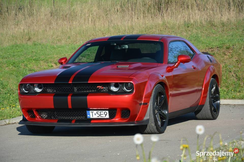 Dodge Challenger RT 57 V8 WIDEBODY LPG AKTYWNY Kielce