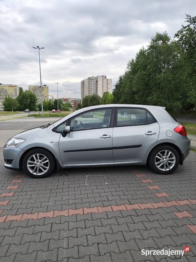 Toyota Auris 16 Valvematic 132 LPG 2009