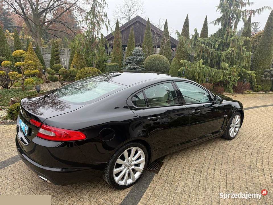 Jaguar XF 30 V6 S 275 2010r 2993cm3 Krotoszyn sprzedam