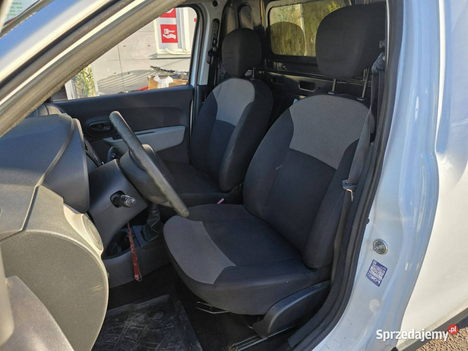 Dacia Dokker 15 DCI 90 Klimatyzacja AUX USB Rok produkcji 2016 Słupsk sprzedam