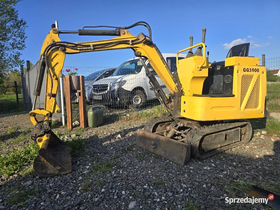 Koparka silnik kubota 1t minikoparka gg1000 Chrząszczyce