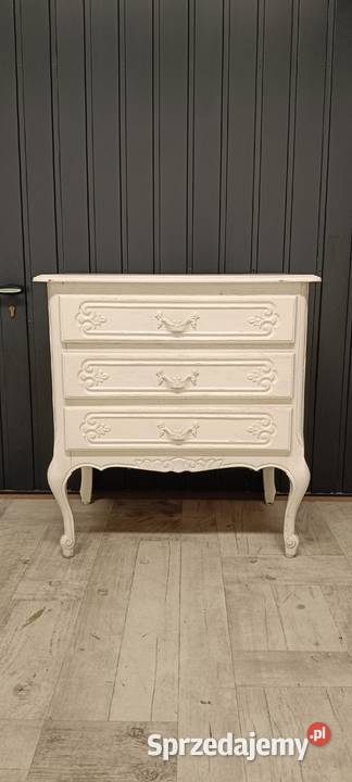 komoda ludwikowska z szufladami biała drewniana Meble