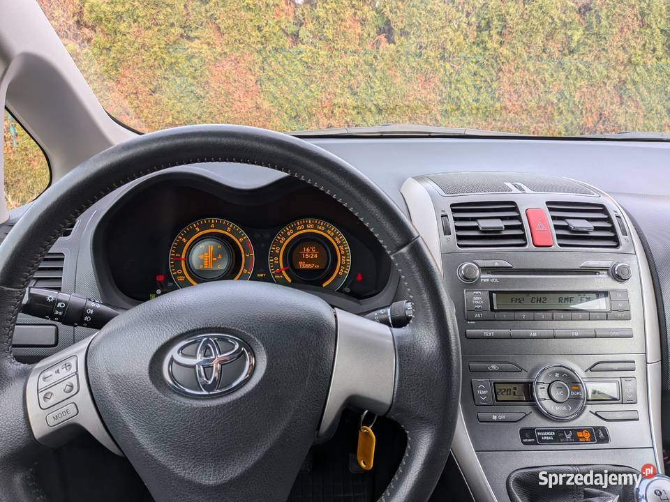 Sprzedam Toyota Auris 13 benzyna 101 z 2009 roku ASR (kontrola trakcji) Bydgoszcz