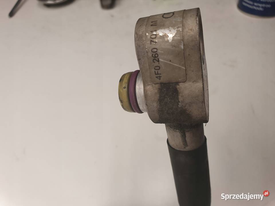 WĄŻ PRZEWÓD KLIMATYZACJI AUDI A6 C6 4F0260701M śląskie Przystajń