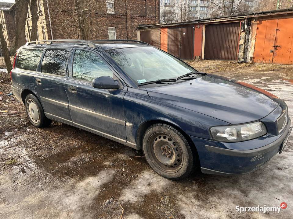 Części Volvo V70 24 D5 kolor 60426 Sosnowiec sprzedam