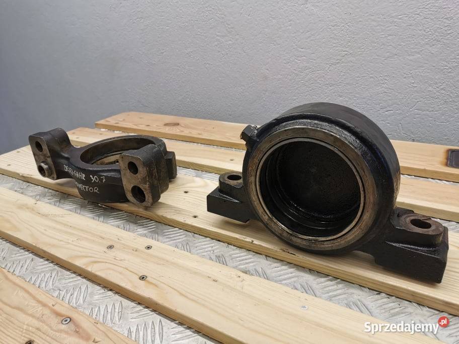 Wspornik osi napędowej Deutzfahr Agrovektor Wilkowo sprzedam