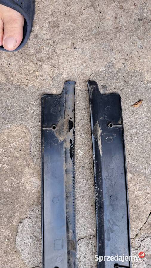 Fiat 125p listwy boczne słupka przód PL Leszno