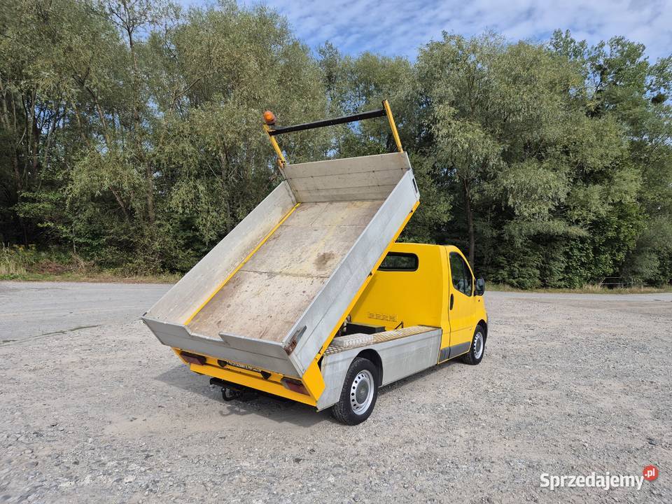 FVAT 23 Opel Vivaro WYWROTKAKIPER UNIKAT Zadbana Napęd przednia oś Bujaków