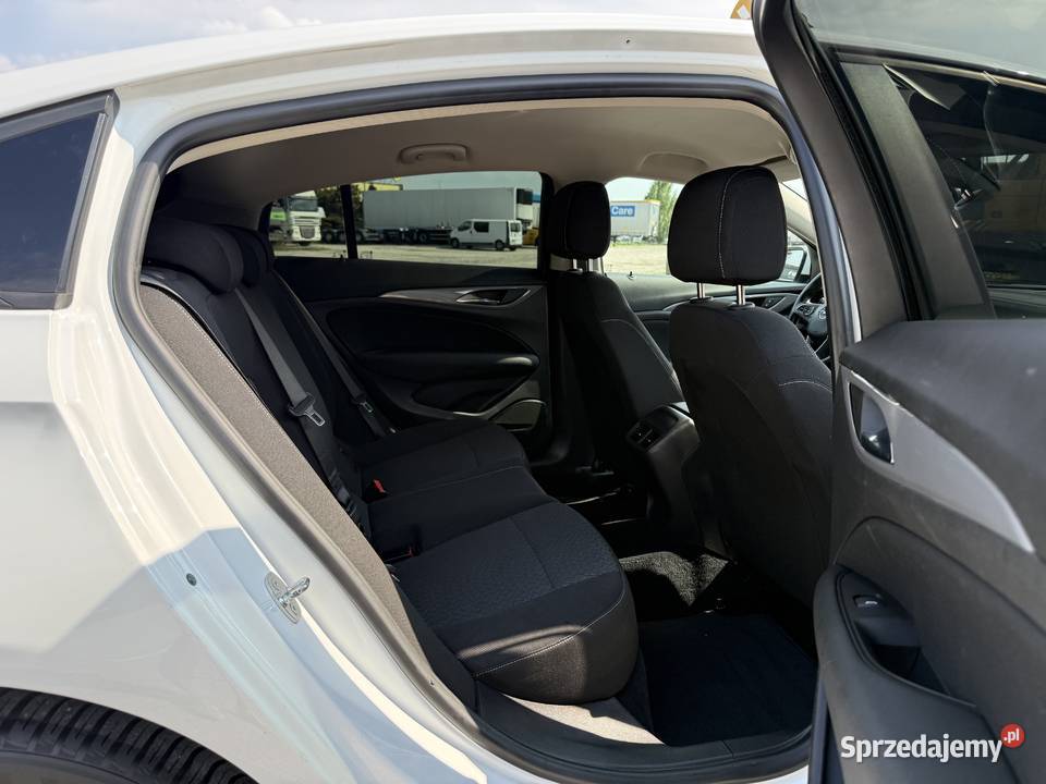 Opel Insignia 15 BENZYNA Klimatronik Tempomat Insignia Konin