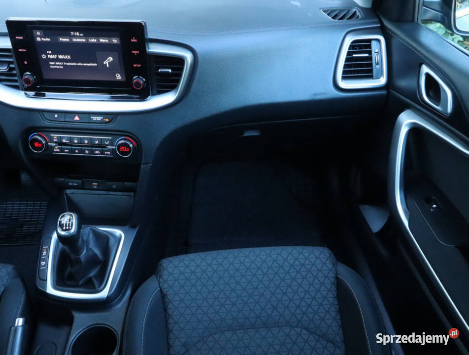 Kia Ceed 10 TGDI mazowieckie Piaseczno sprzedam