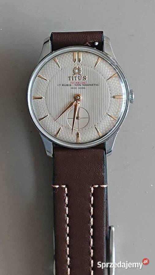 Ponadczasowy zegarek TITUS Legnica sprzedam