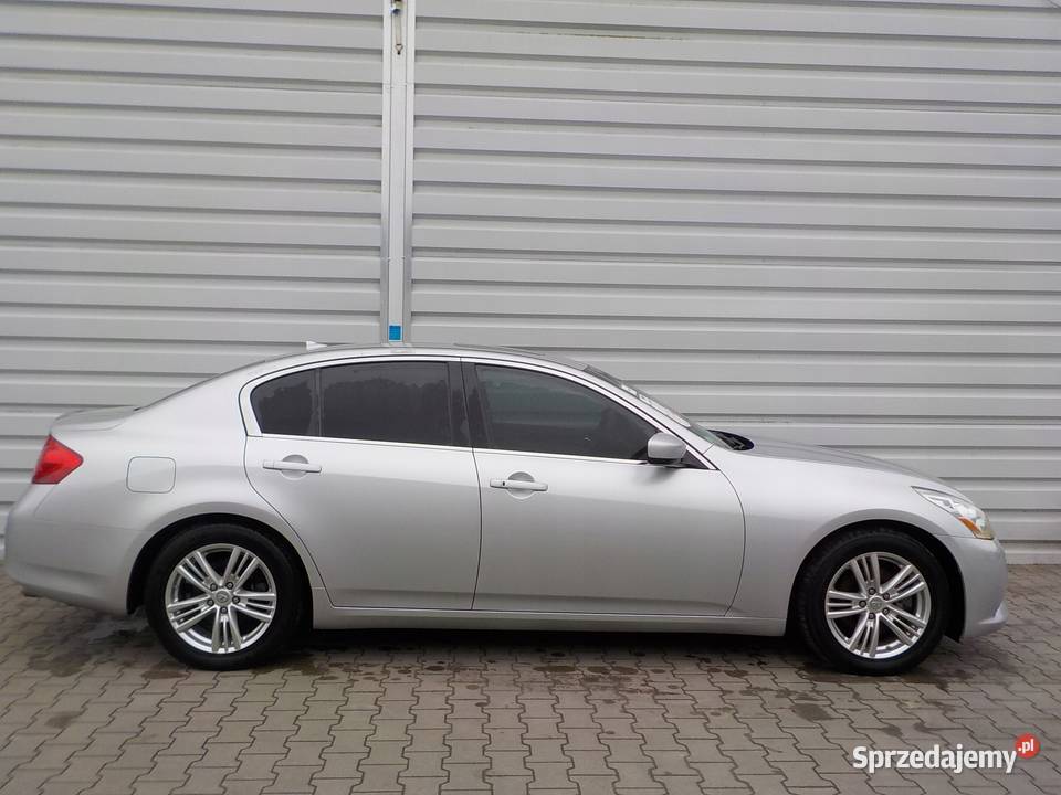 PRÓG CIĘTY Z KAROSERII PRAWY INFINITI G37 SEDAN Nowy Tomyśl sprzedam
