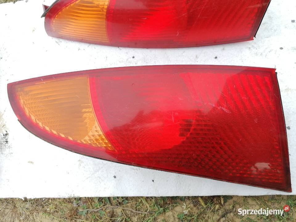 Lampy Tył Komplet Ford Focus Pogorzelec