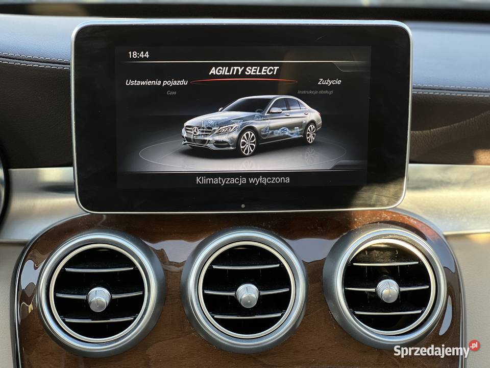 MercedesBenz C 300 2015 108000km Mercedes-Benz Warszawa