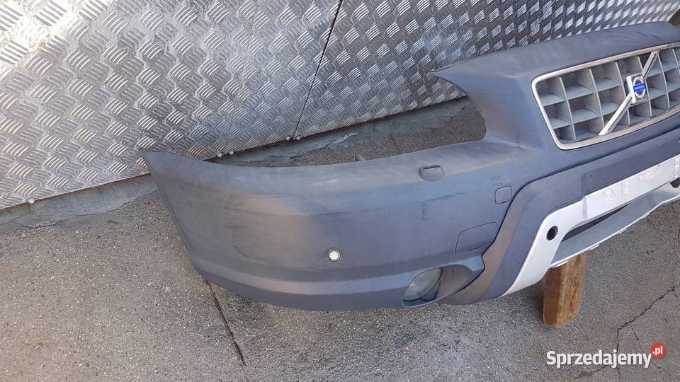ZDERZAK VOLVO XC70 0006 CZUJNIKI SZARE Międzychód