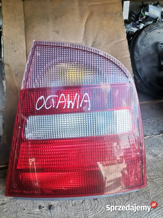 Lampa Tył Skoda Octavia Wisznice sprzedam