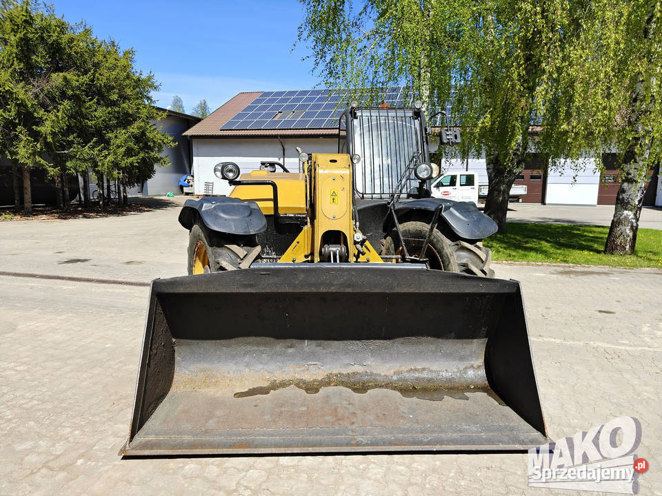 Ładowarka teleskopowa telehandler Caterpillar pełny VAT świętokrzyskie Ostrowiec Świętokrzyski