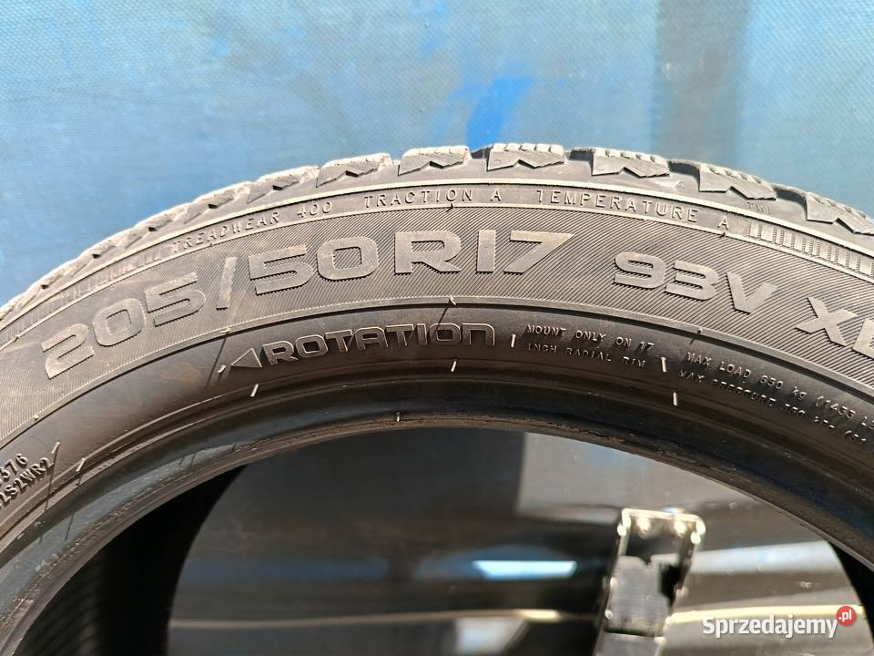 OPONY NOKIAN 20550 R17 Warta sprzedam