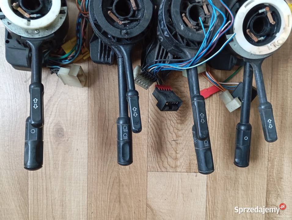 ZESTAW 4 SZTUK FIAT UNO PRZEŁĄCZNIK ZESPOLONY Motoryzacja Wrocław