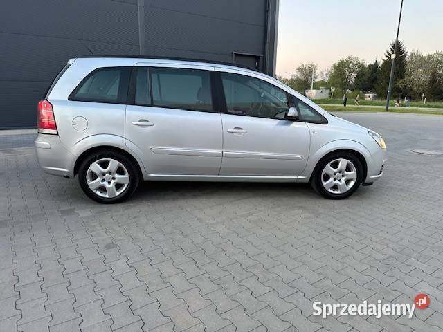 OPEL ZAFIRA B 2006r LPG GAZ 7 OSÓB Zarejestrowany w Polsce Kłodzko