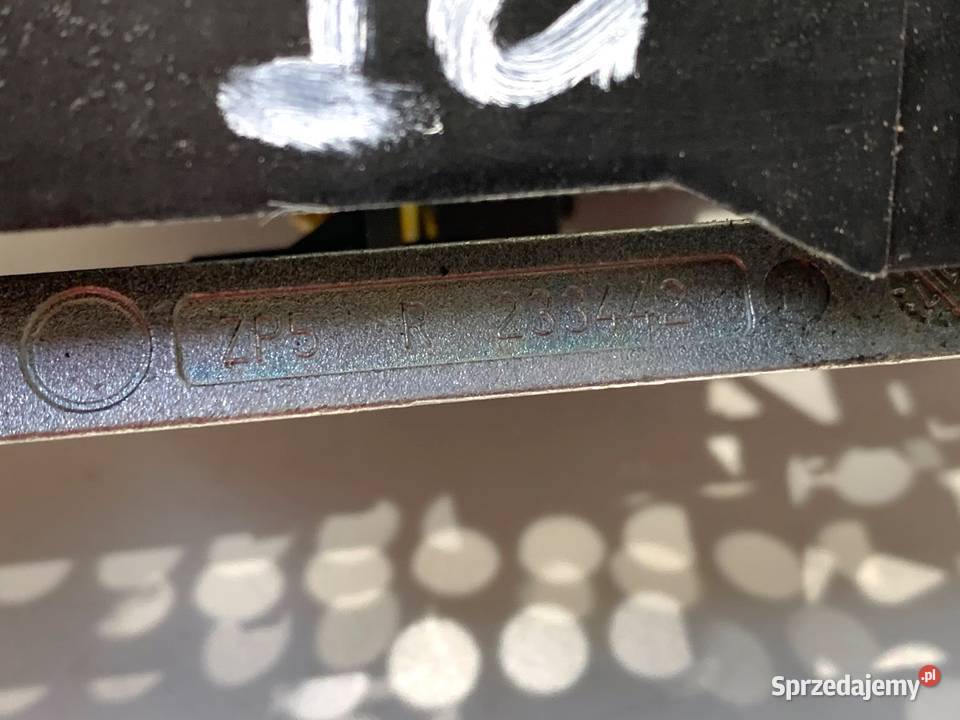 KLAMKA ZEWNĘTRZNA PRAWY TYŁ RENAULT CAPTUR I