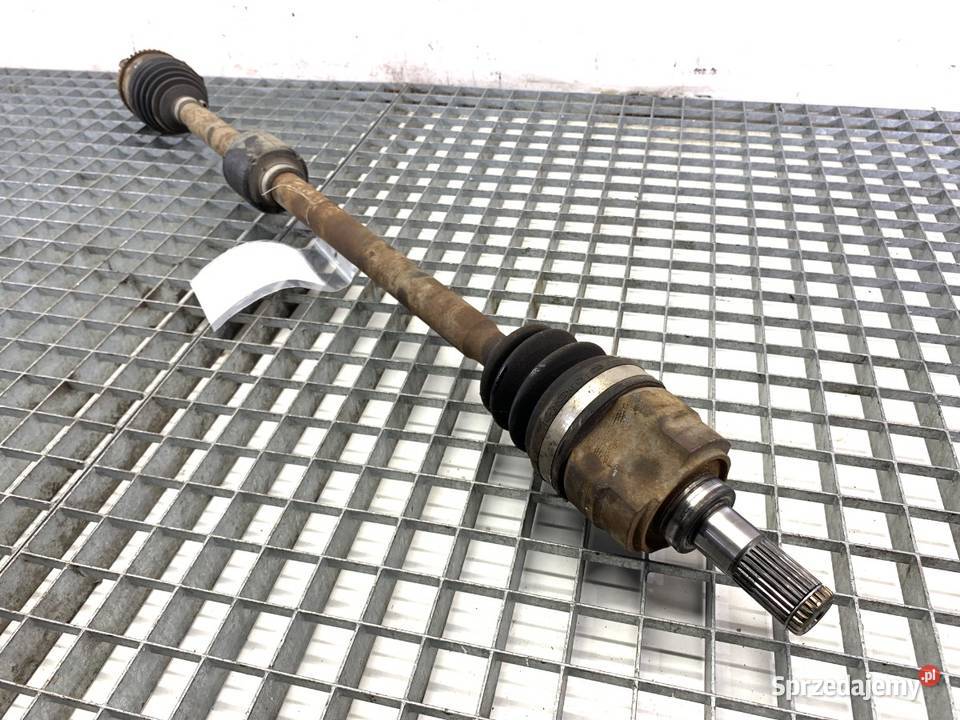 PÓŁOŚ PRAWY PRZÓD KIA CEED 14 100 1218 PRZEGUB